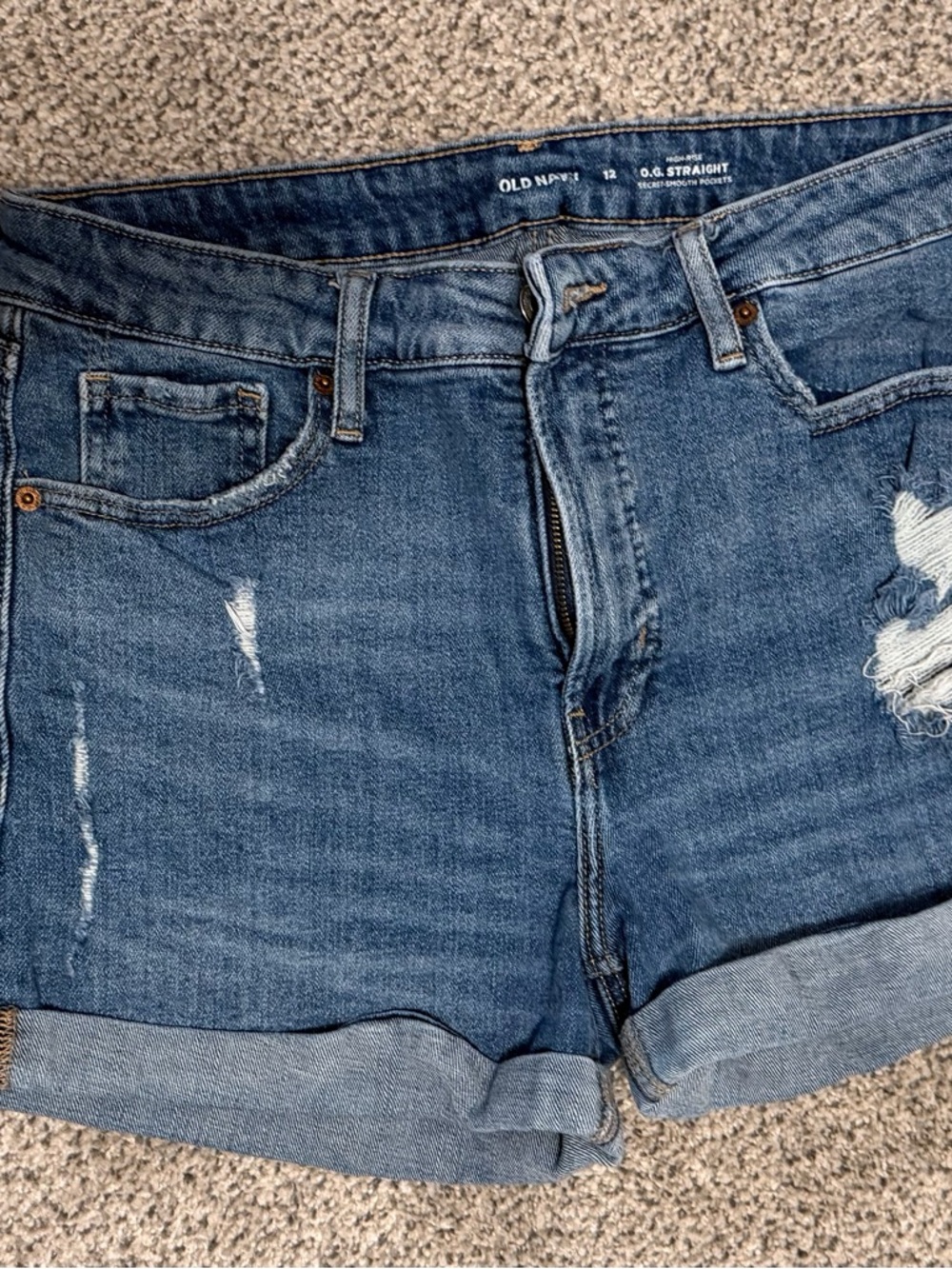 Women’s Old Navy Distressed Blue Denim Roll-Cuff Shorts